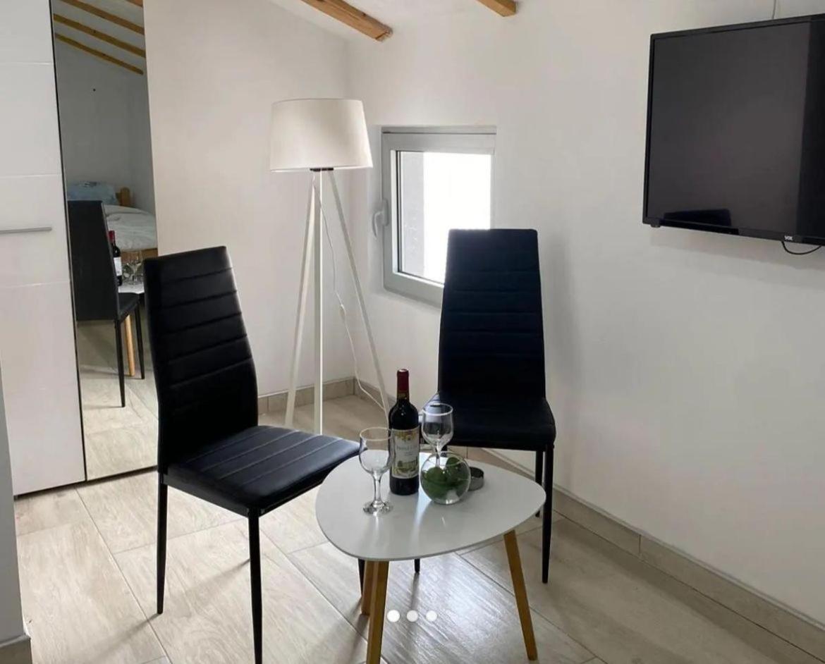 Yugoslavija 2 Centar Apartment Aleksandrovac Екстериор снимка